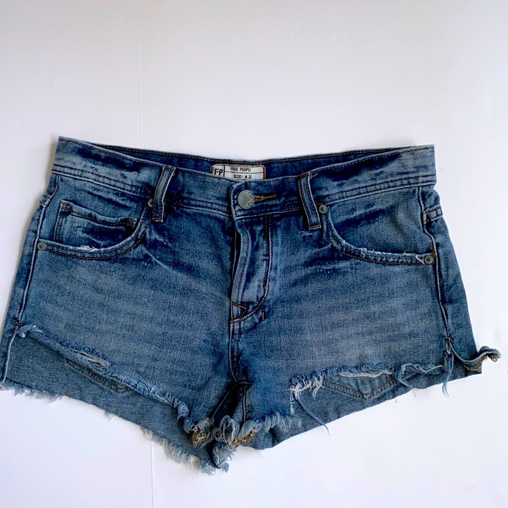 Free People jean cut-off shorts, size 25
